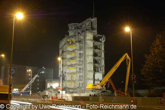 2011_03_01-21.35.38h_0002